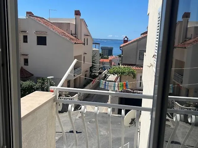 Apartman Ani * Podstrana