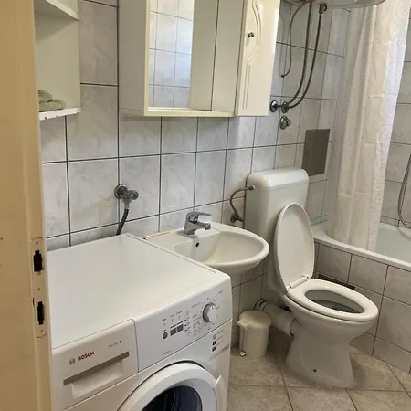 Apartman Ani Apartman *