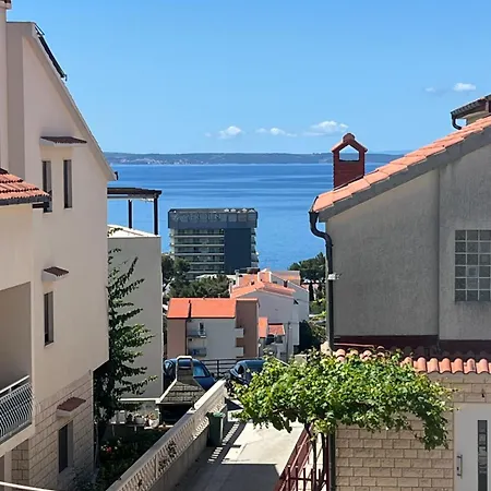 Apartman Ani * Podstrana